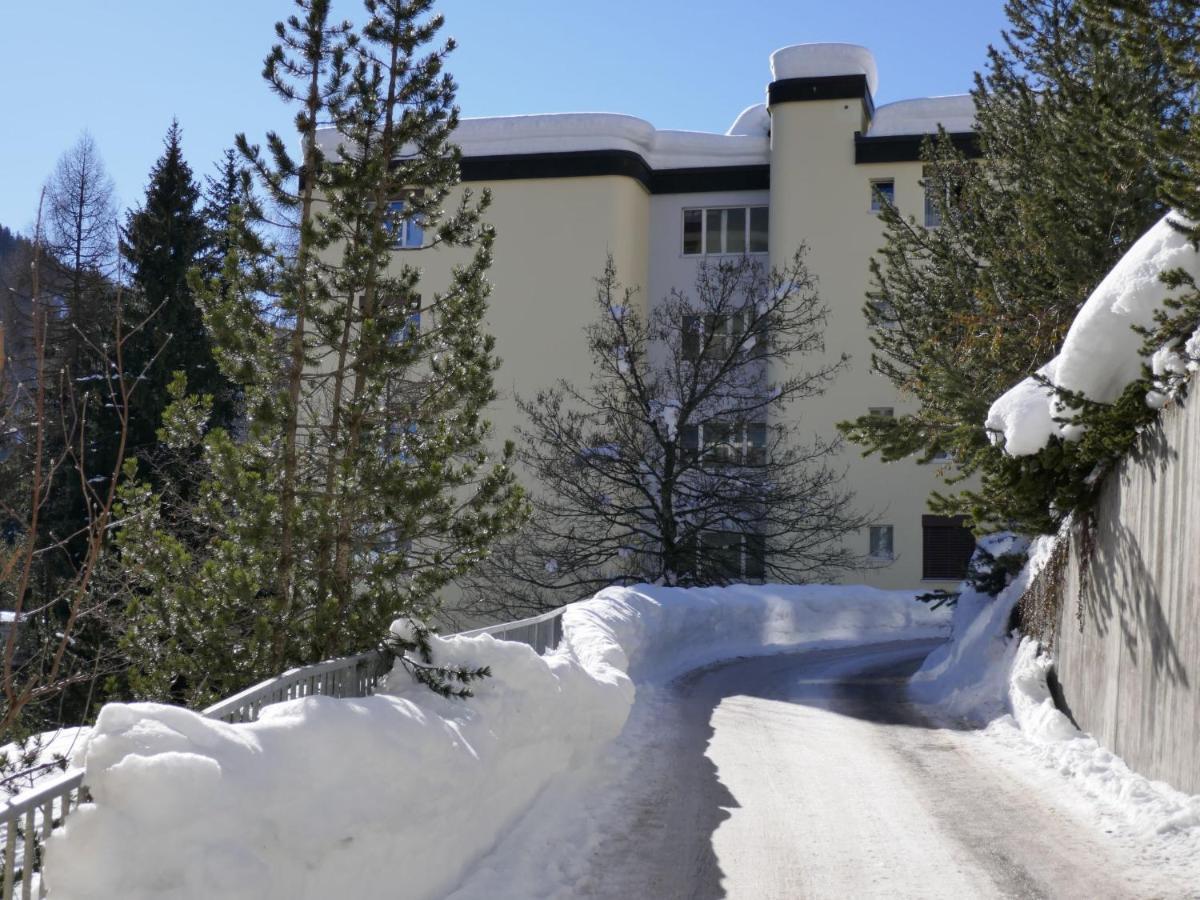 Apartment Allod-Park-52 By Interhome Davos Bagian luar foto