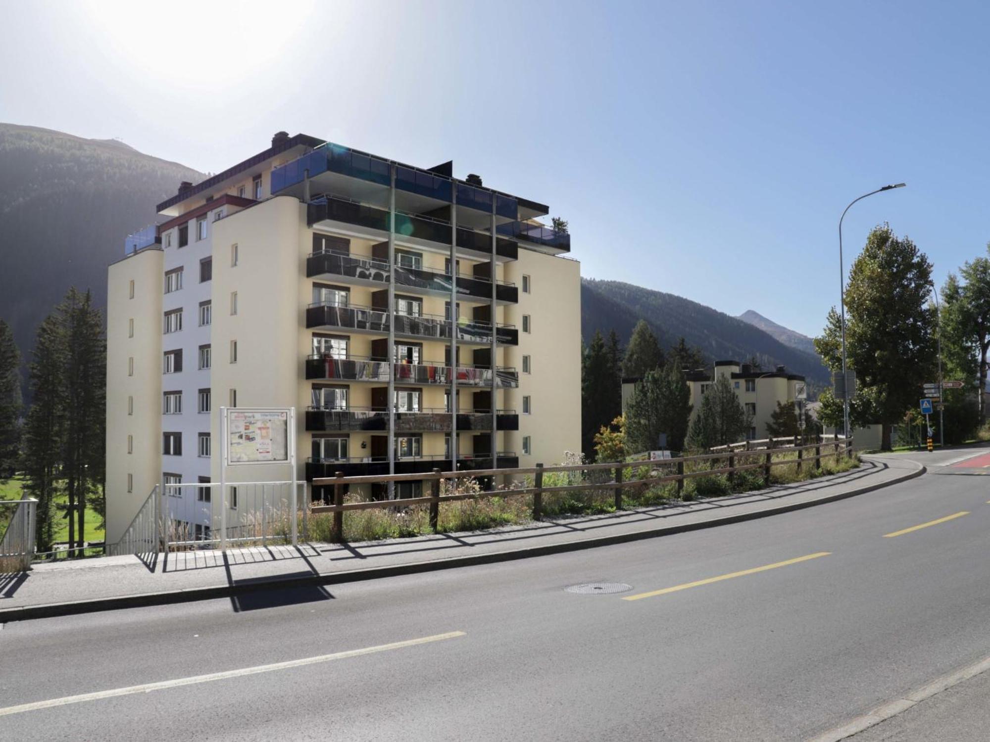 Apartment Allod-Park-52 By Interhome Davos Bagian luar foto