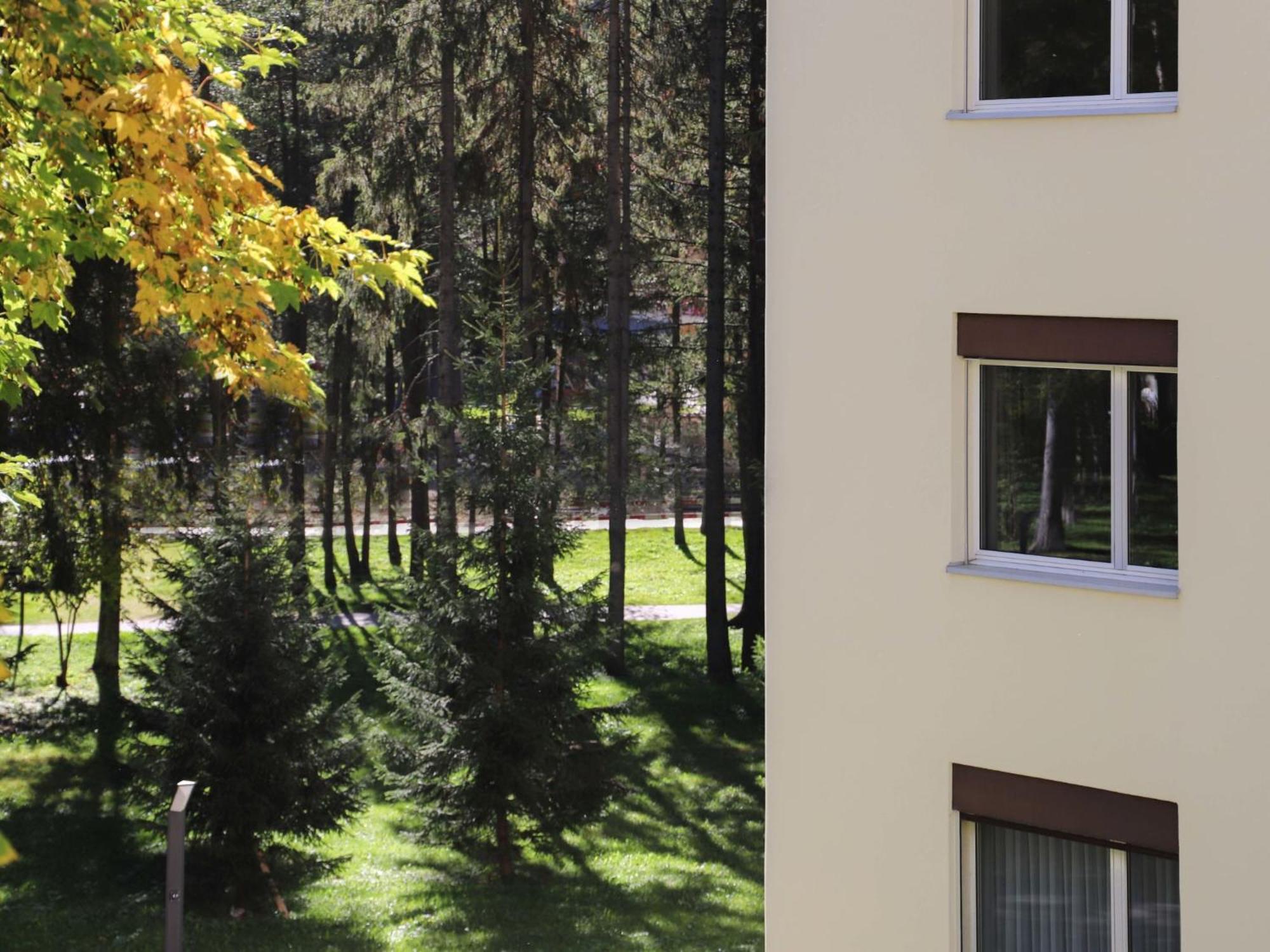 Apartment Allod-Park-52 By Interhome Davos Bagian luar foto
